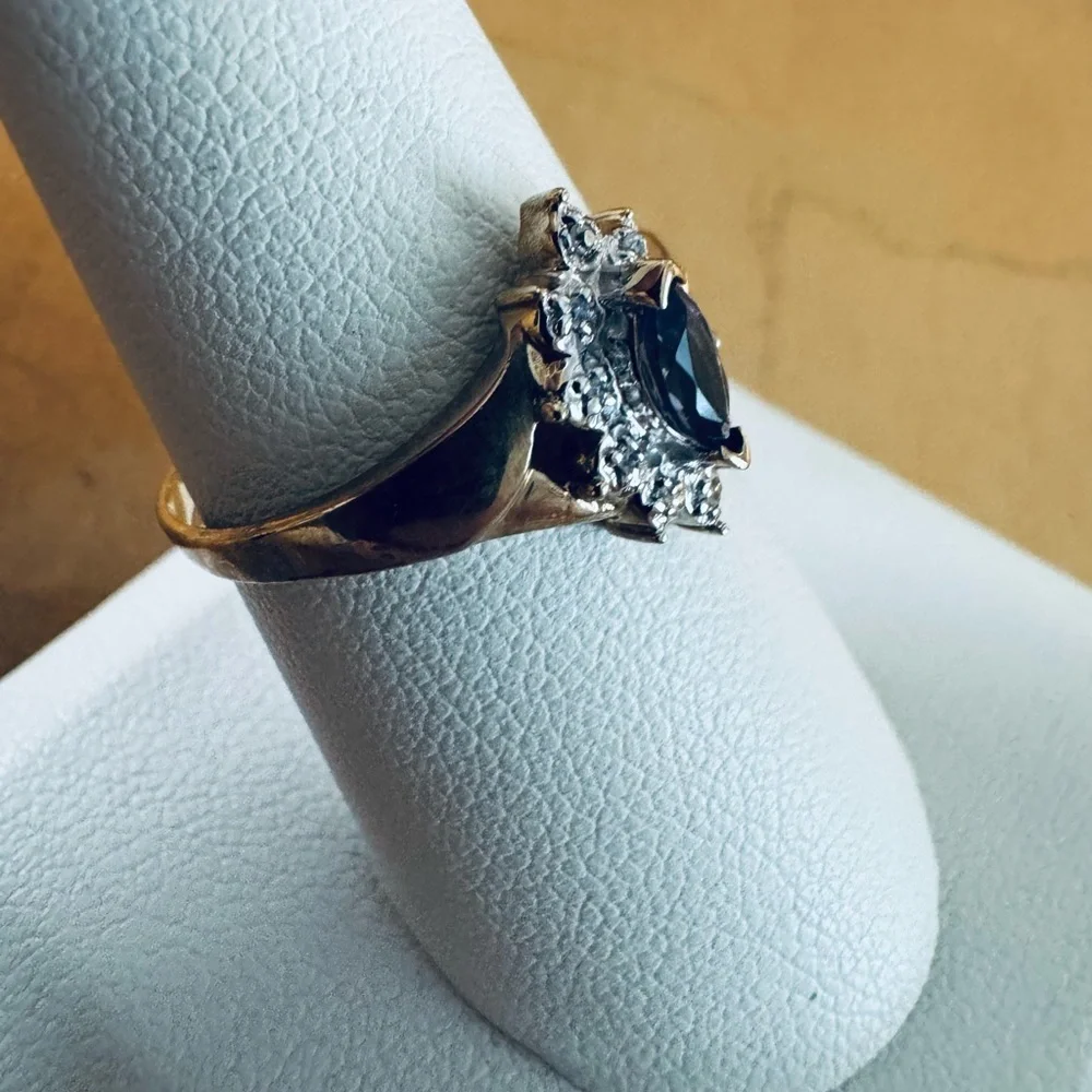 10K Yellow Gold Tanzanite and Diamond Halo Ring Starburst size 9.5